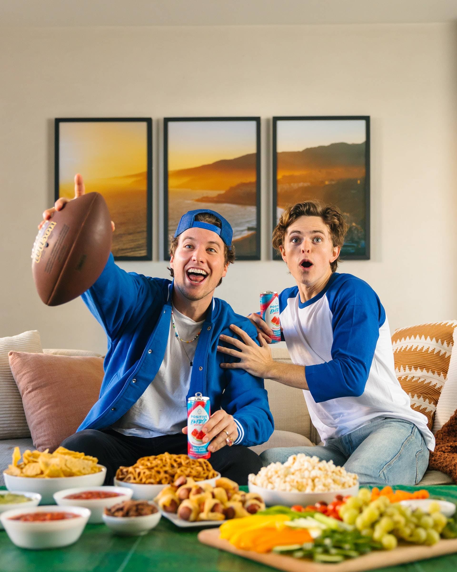 HOW TO THROW A DELICIOUS AND HEALTHY SUPER BOWL PARTY FOR YOUR FRIENDS